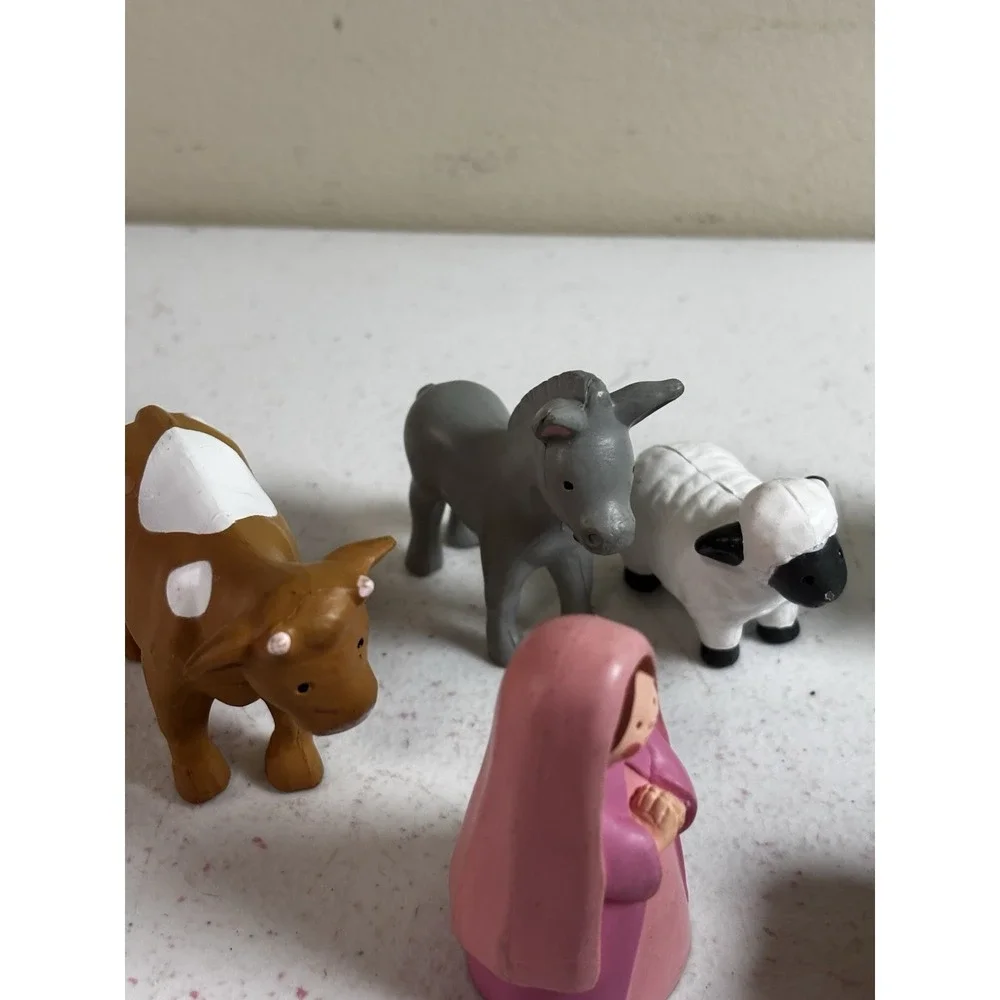Vintage 1993 Avon Child's My First Christmas Story Nativity‎ 9 PC Set Complete